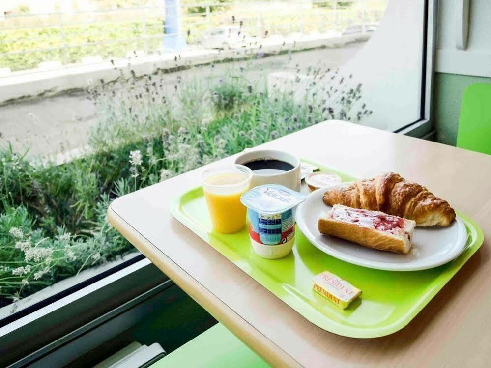 Ibis Budget Fontainebleau Avon Esterno foto