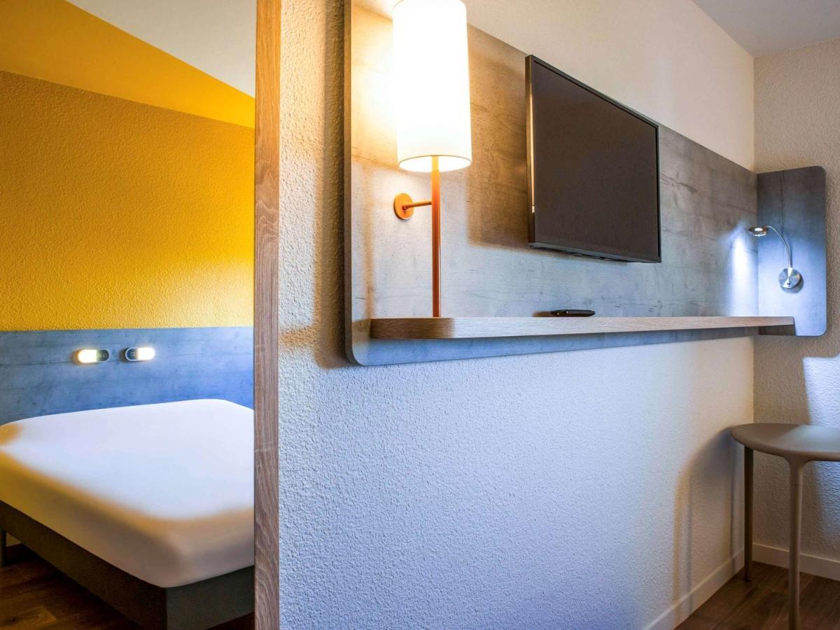 Ibis Budget Fontainebleau Avon Esterno foto
